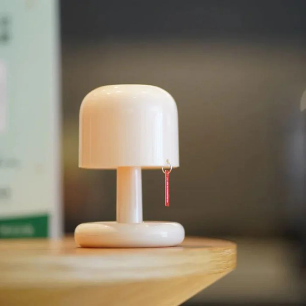 Mini Cute Mushroom Lamp – Compact USB Mood Light