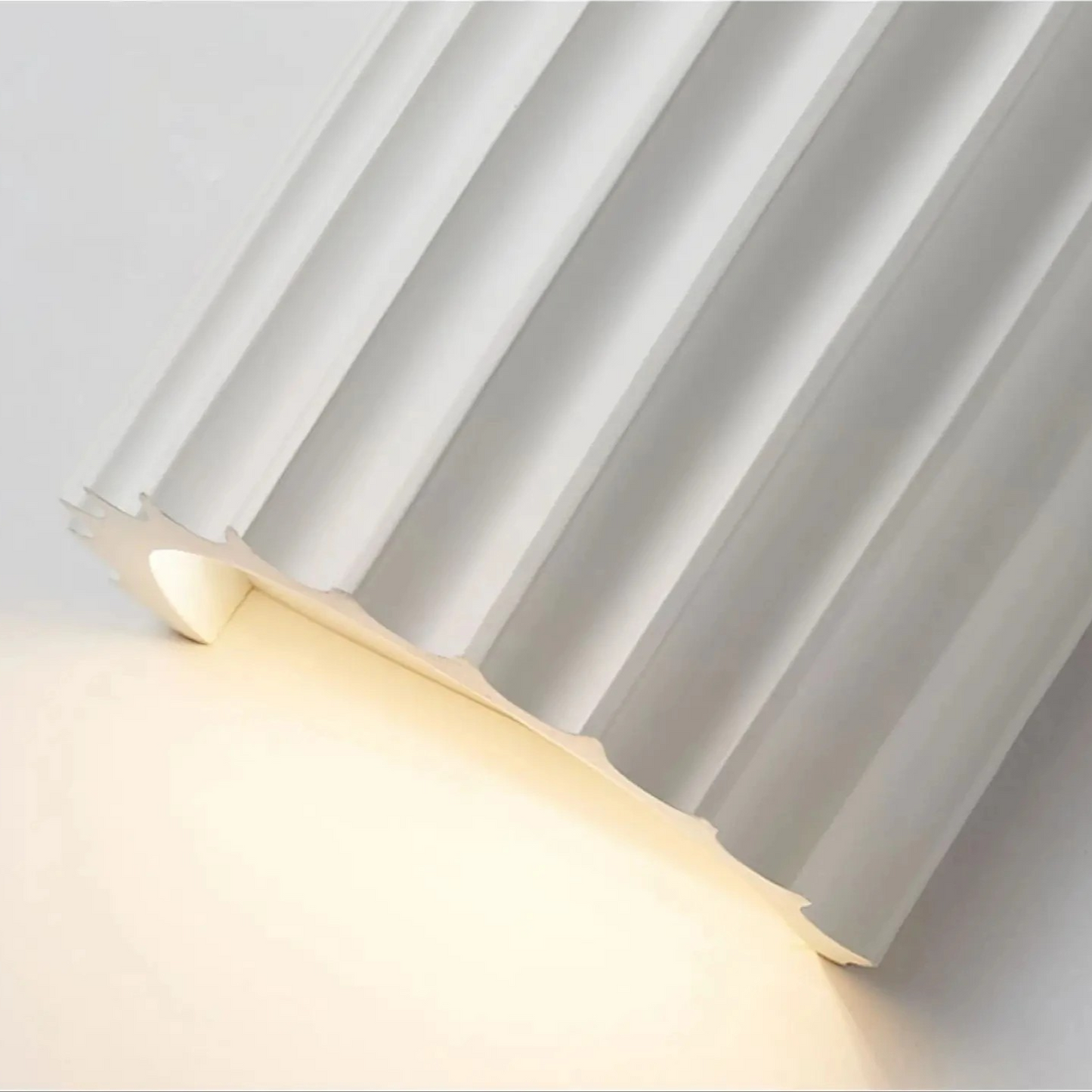 Modern Resin Wall Lamp – Artistic & Minimalist Design